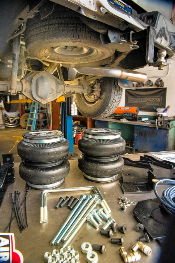 3 Best Air Bag Suspension For Ford F-150 - CarDeeply.com