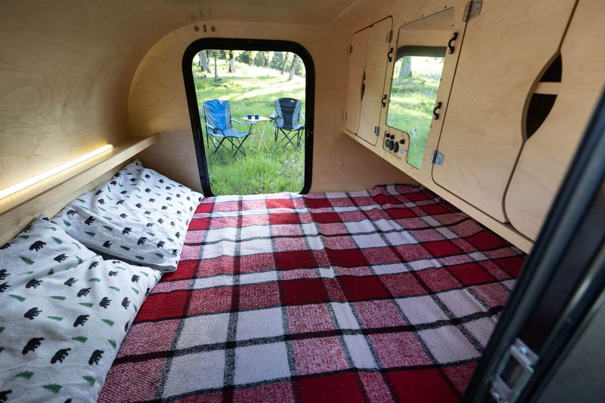 Oregon Tril'R interior bed