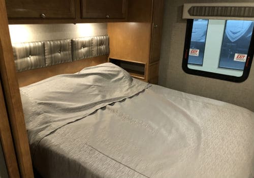 Travel Trailers With King Bed The Best, Motorhome With King Size Bed